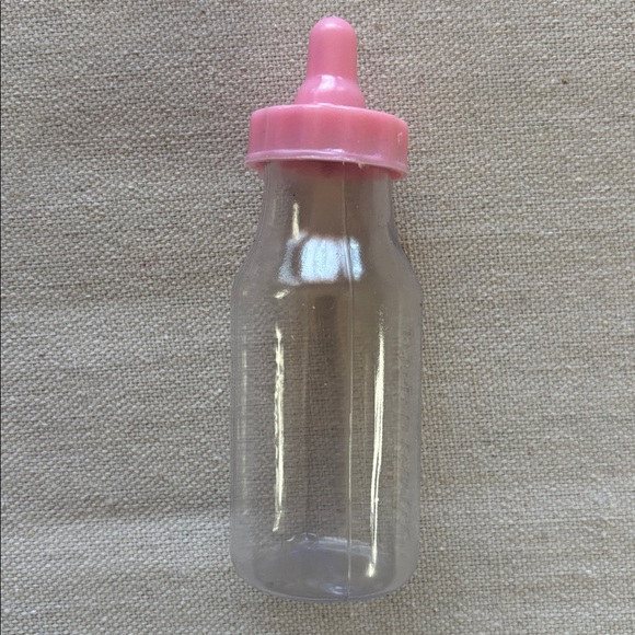Set of 12 Pink Baby Bottle Party Favors. - Picture 5 of 5
